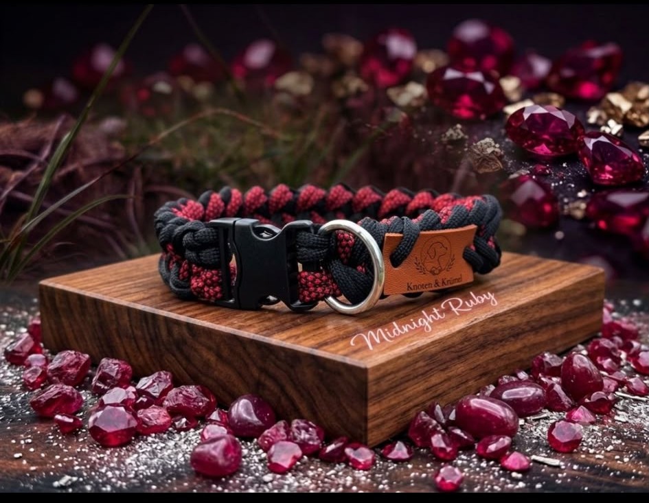 Halsband Midnight Ruby